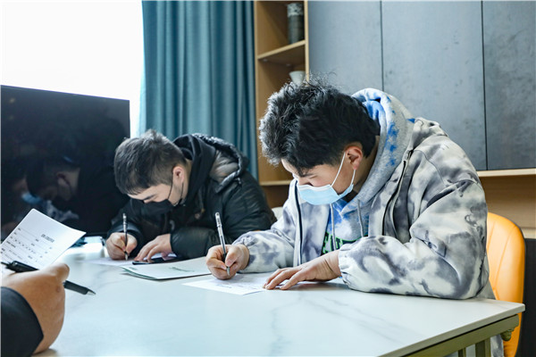 互联网之旅|南京新华赴交换空间参观活动圆满落幕 互联网之旅|南京新华赴交换空间参观活动圆满落幕