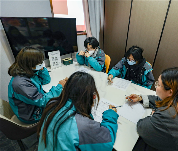 互联网之旅|南京新华赴交换空间参观活动圆满落幕 互联网之旅|南京新华赴交换空间参观活动圆满落幕